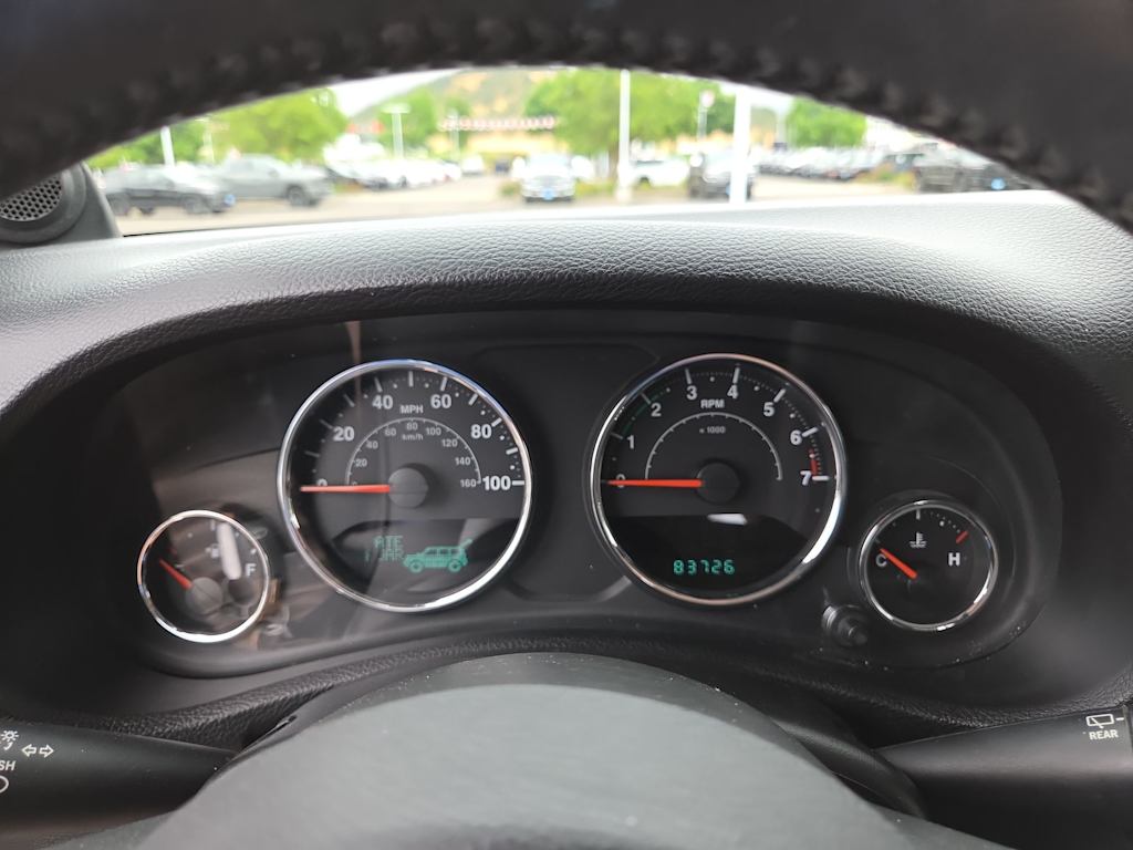 Thumbnail: 2014 Jeep Wrangler - 15