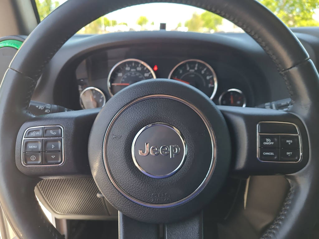2017 Jeep Wrangler Unlimited Sport 29