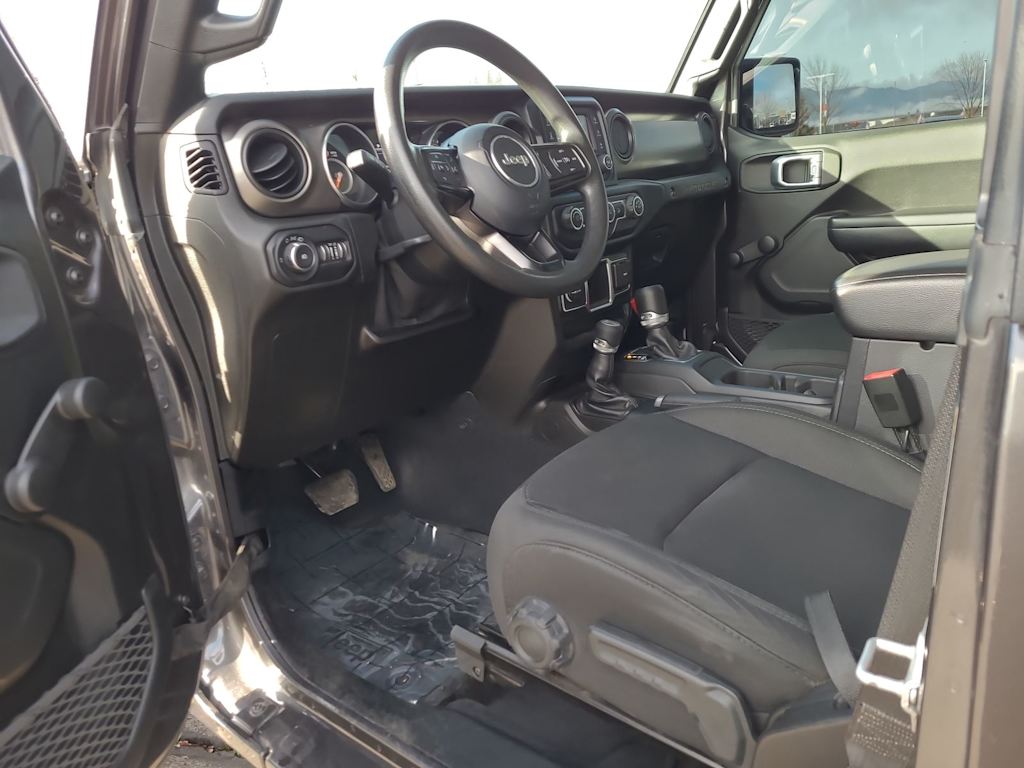 Thumbnail: 2019 Jeep Wrangler - 2