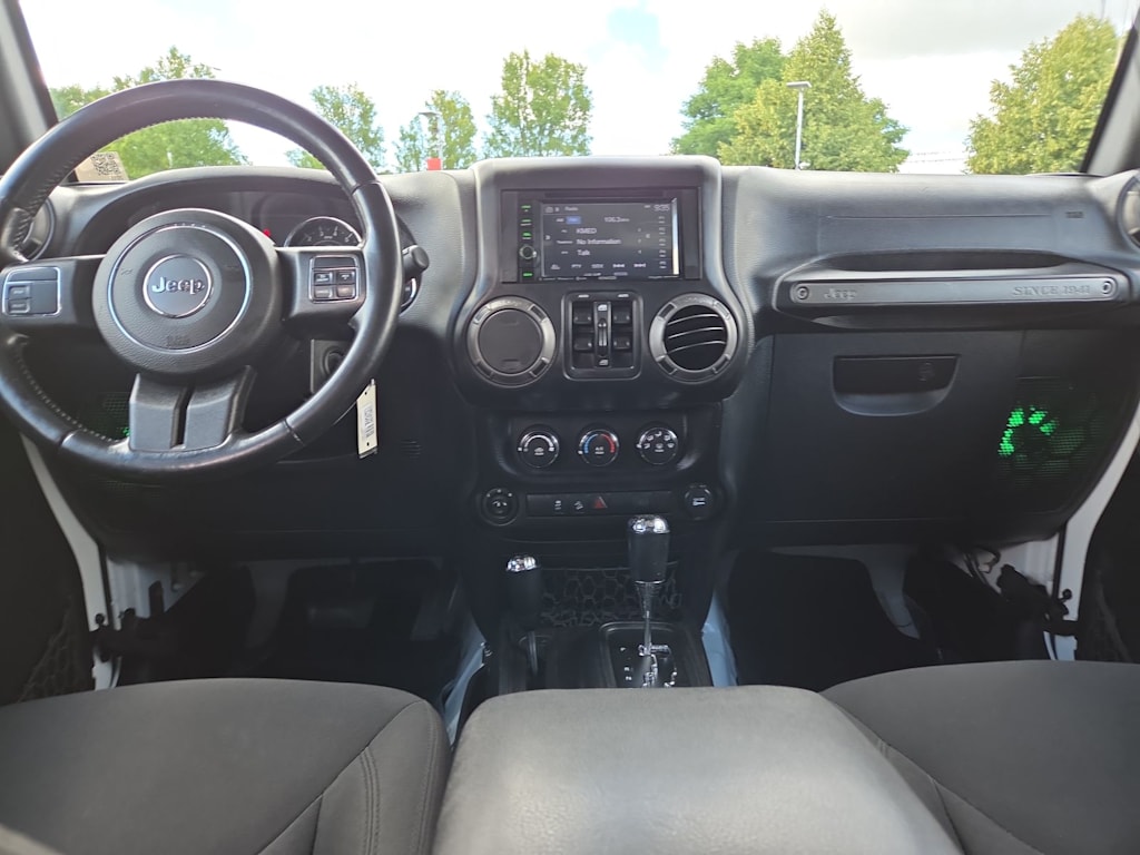 Thumbnail: 2016 Jeep Wrangler - 2