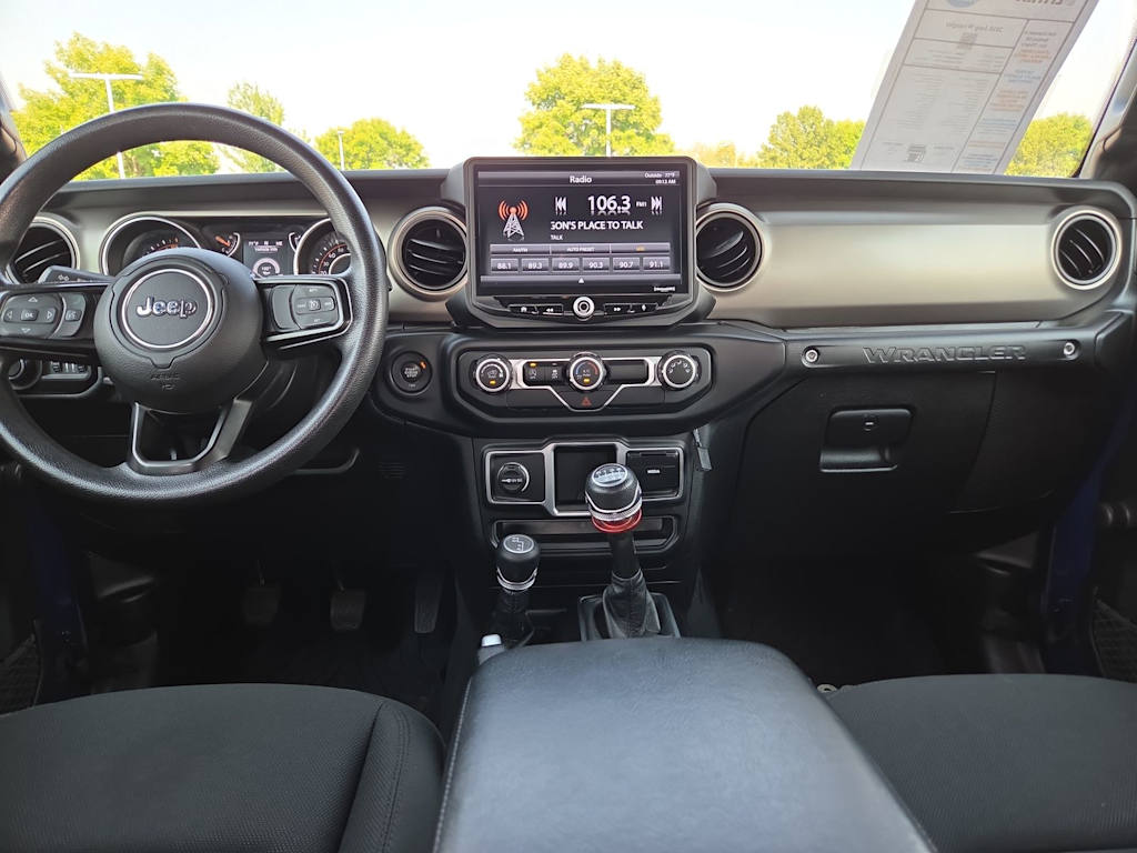Thumbnail: 2018 Jeep Wrangler - 10