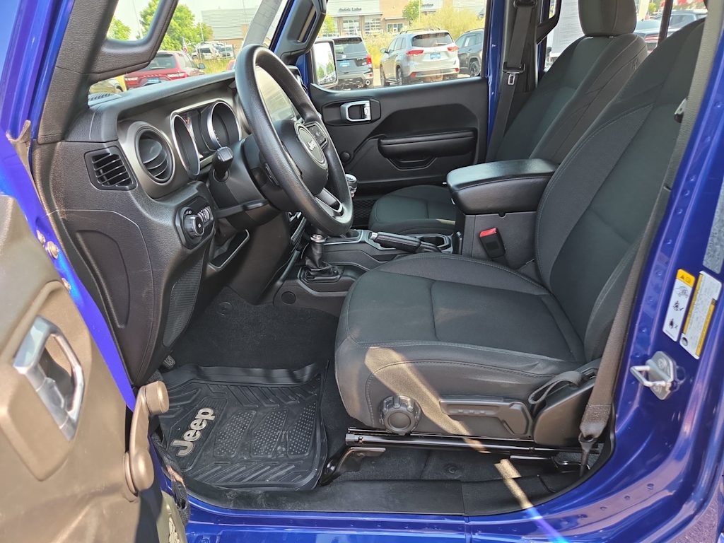 Thumbnail: 2018 Jeep Wrangler - 11