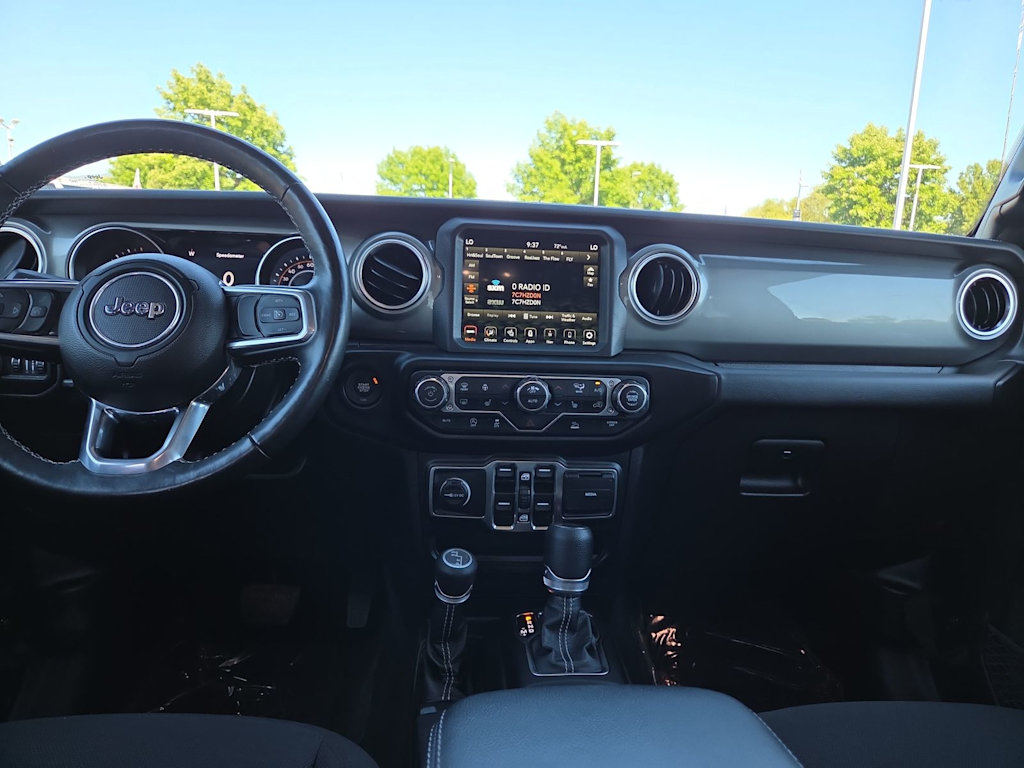 Thumbnail: 2022 Jeep Wrangler - 10