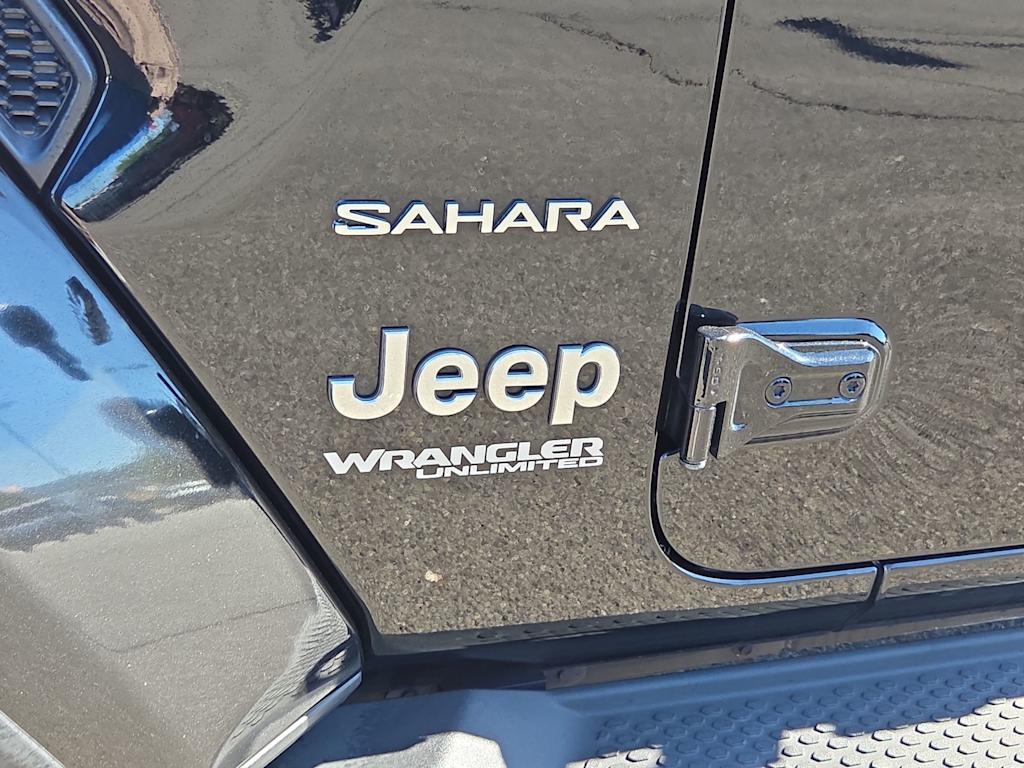 Thumbnail: 2022 Jeep Wrangler - 7