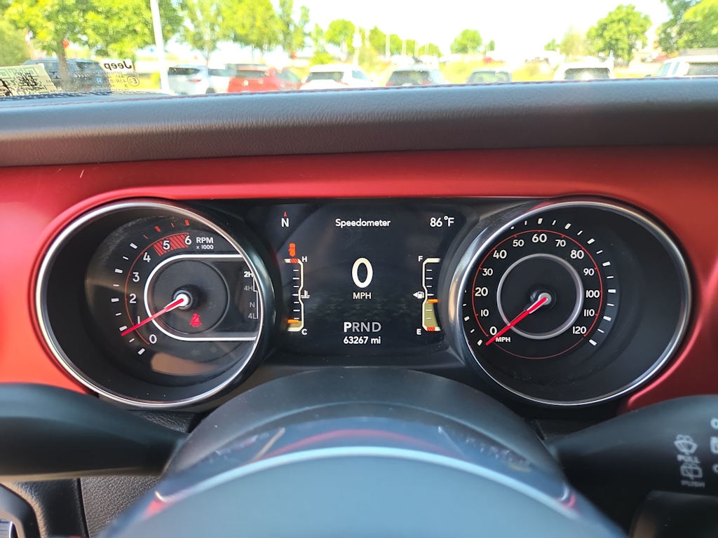 Thumbnail: 2022 Jeep Wrangler - 15