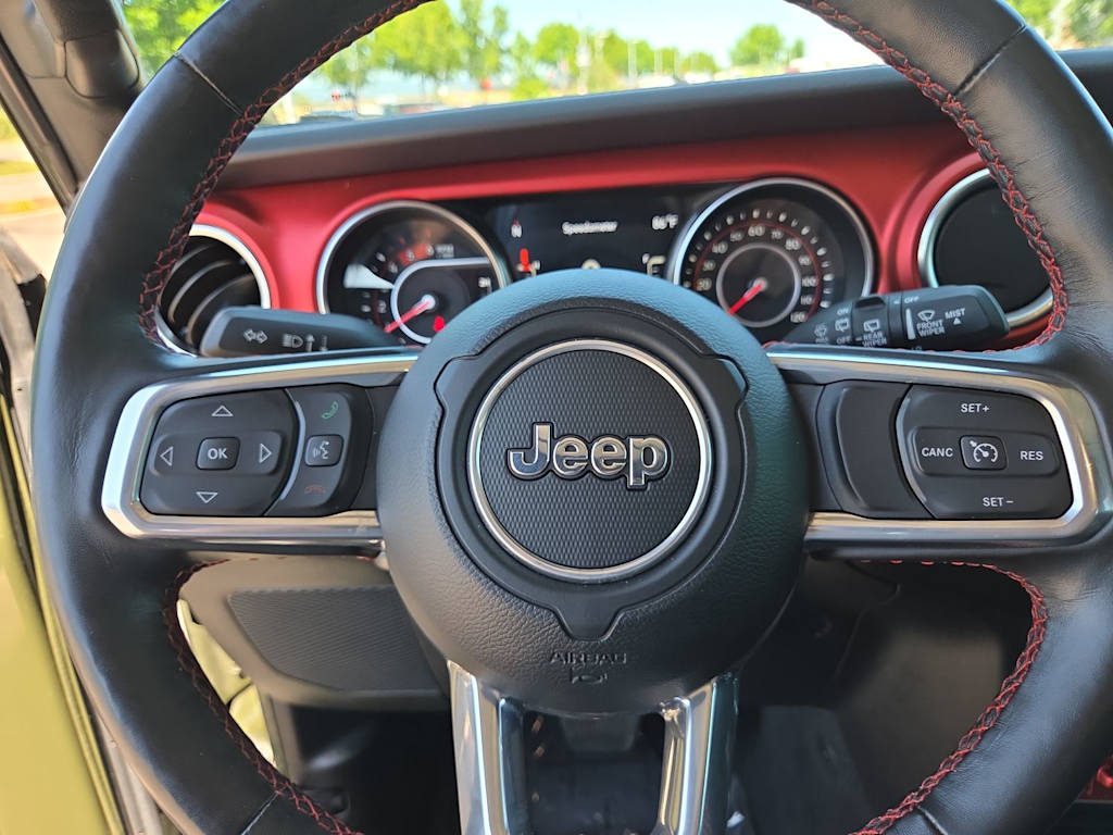 Thumbnail: 2022 Jeep Wrangler - 29