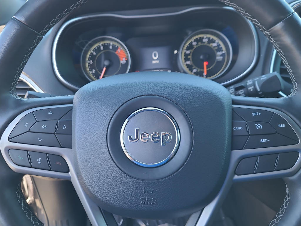 Thumbnail: 2021 Jeep Cherokee - 29