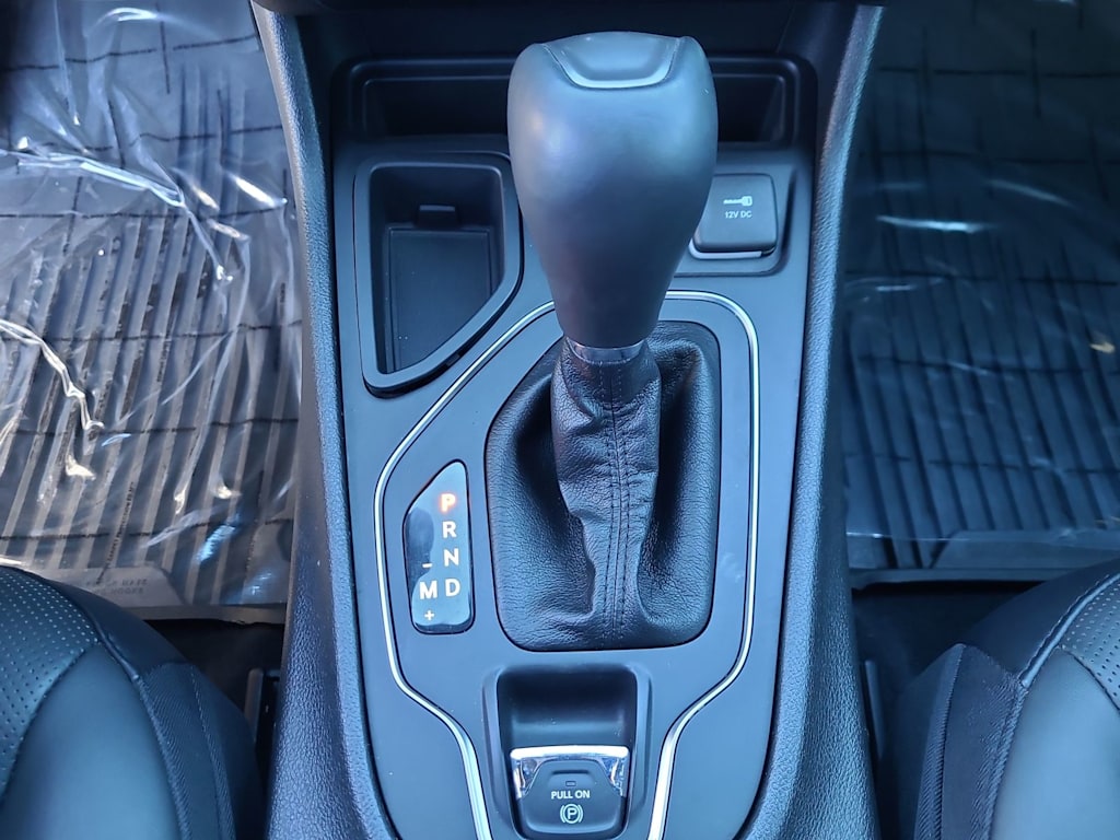 Thumbnail: 2021 Jeep Cherokee - 15