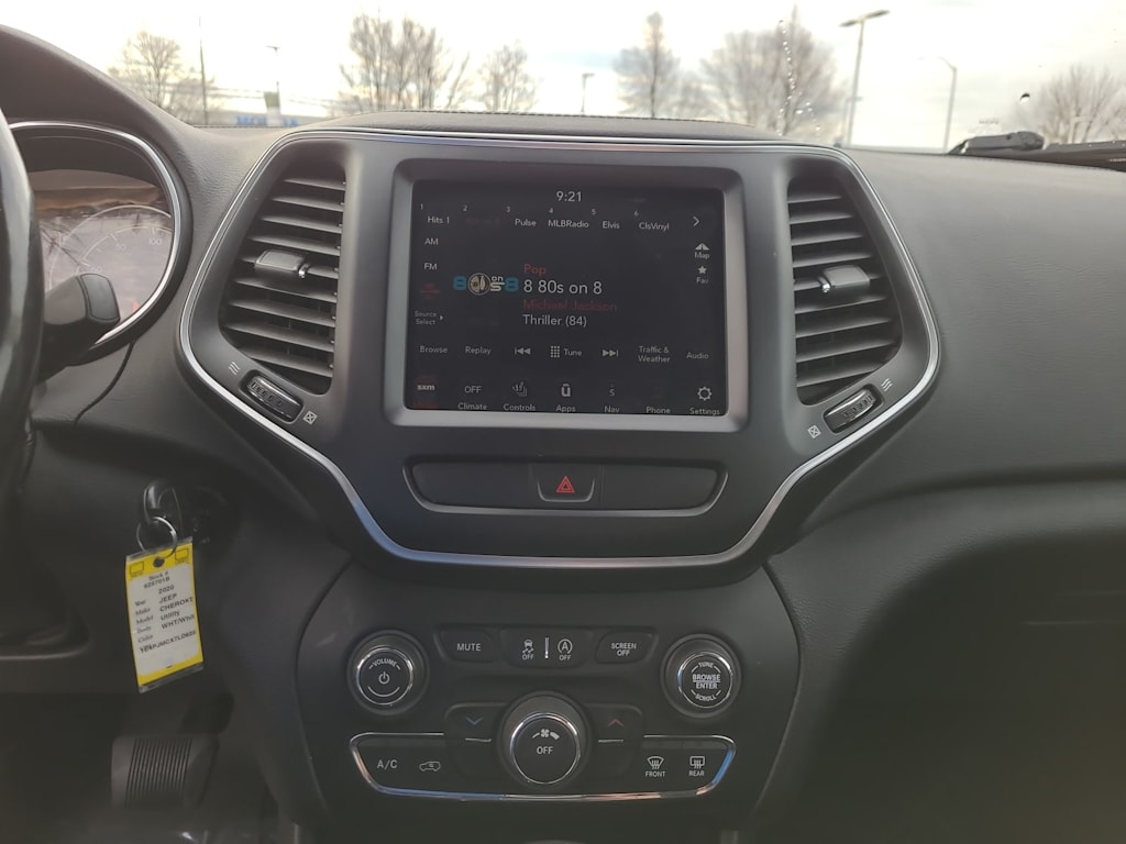 Thumbnail: 2020 Jeep Cherokee - 13