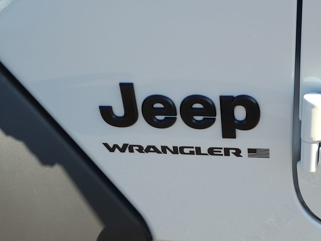 Thumbnail: 2026 Jeep Wrangler - 7