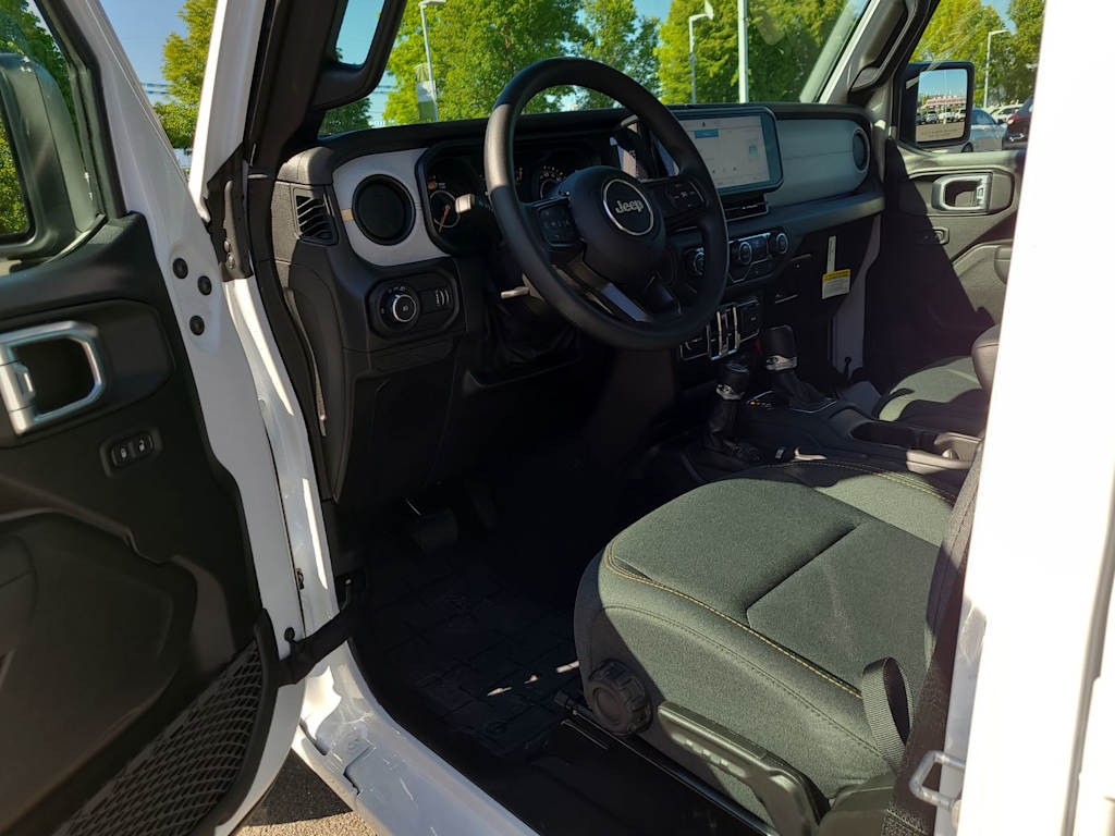 Thumbnail: 2026 Jeep Wrangler - 12