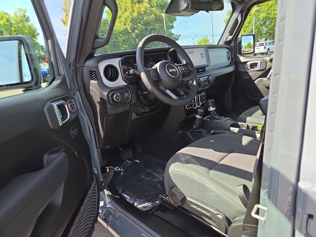 Thumbnail: 2026 Jeep Wrangler - 2