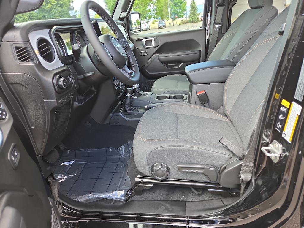 Thumbnail: 2026 Jeep Wrangler - 11