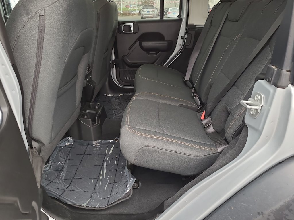 Thumbnail: 2024 Jeep Wrangler - 28