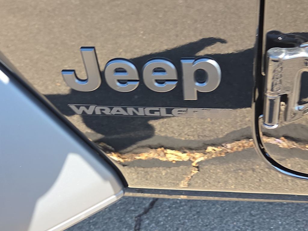 Thumbnail: 2025 Jeep Wrangler - 27