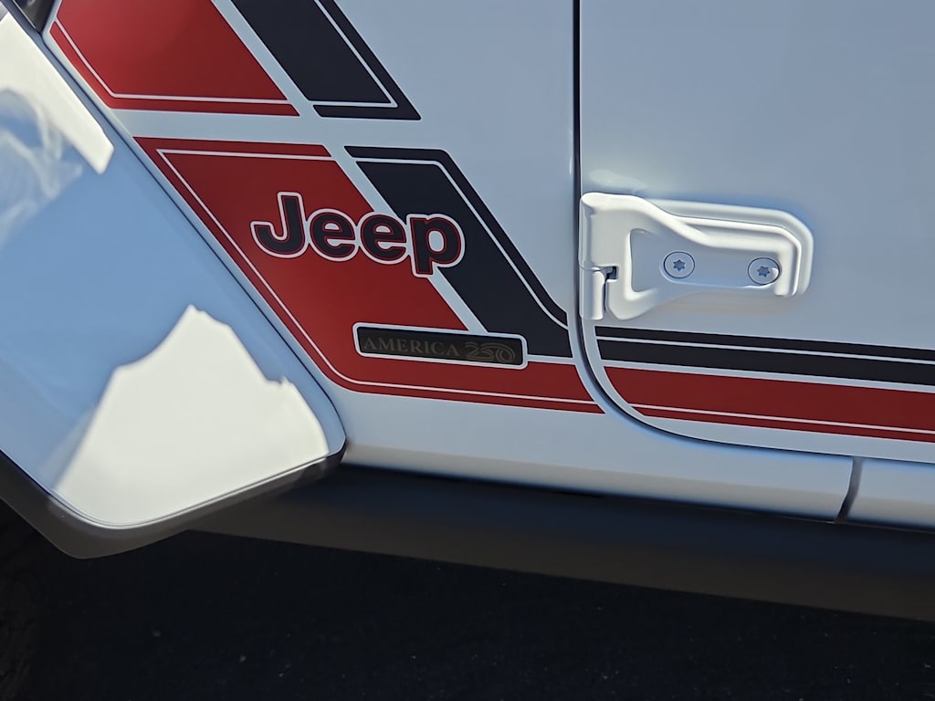 Thumbnail: 2026 Jeep Wrangler - 14