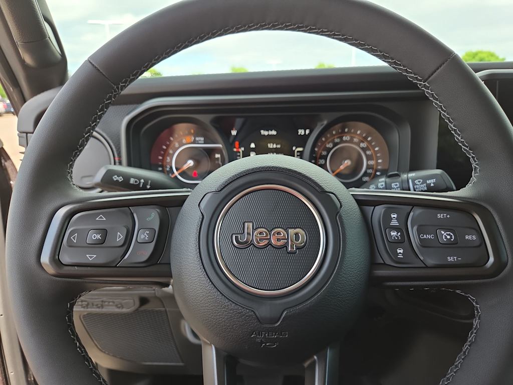 Thumbnail: 2026 Jeep Wrangler - 10