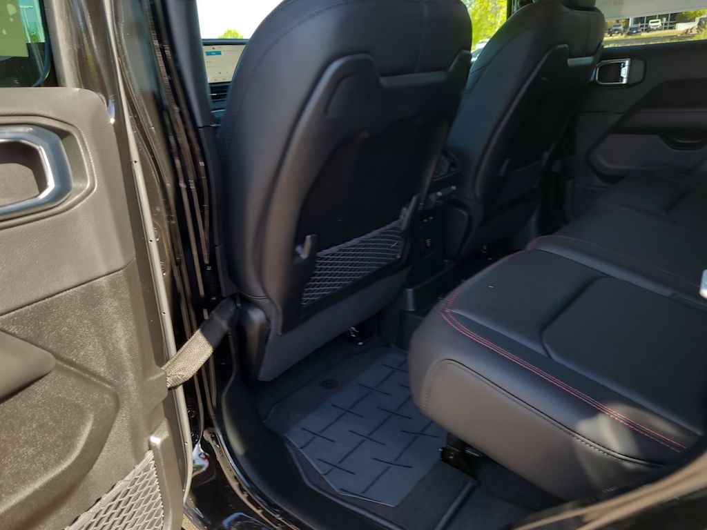Thumbnail: 2026 Jeep Wrangler - 12