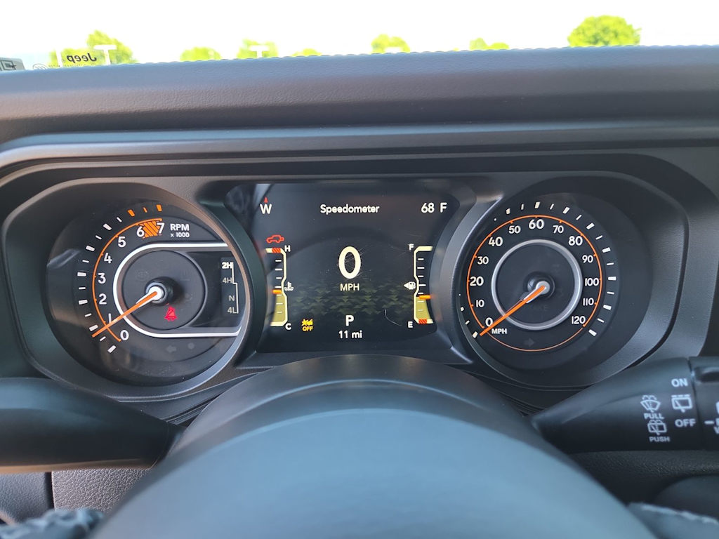 Thumbnail: 2026 Jeep Wrangler - 15