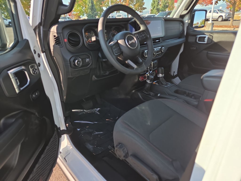 Thumbnail: 2025 Jeep Wrangler - 2
