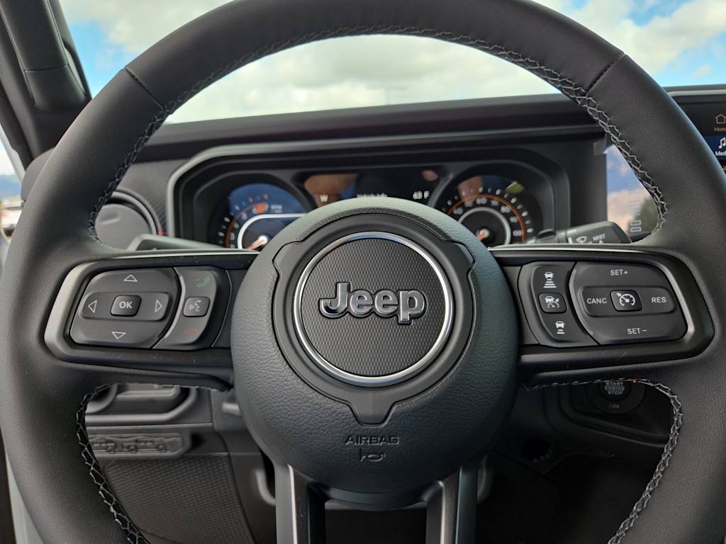 Thumbnail: 2026 Jeep Wrangler - 10