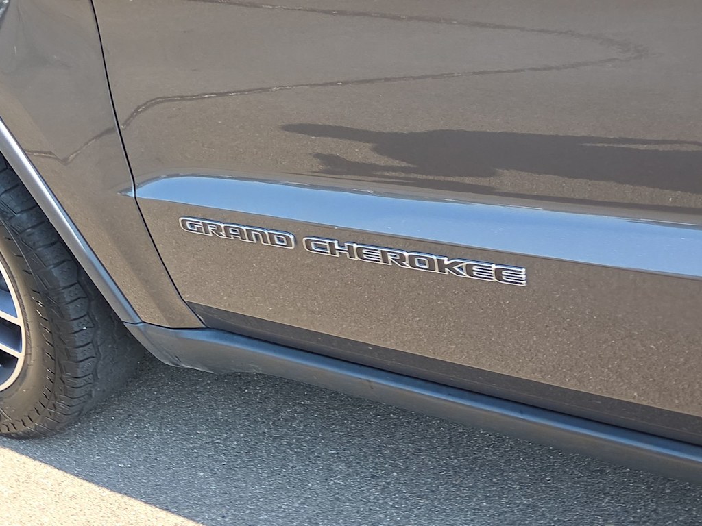 Thumbnail: 2020 Jeep Grand Cherokee - 7