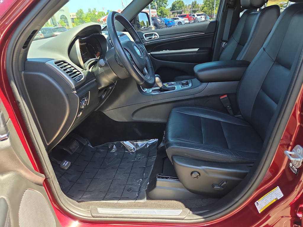 Thumbnail: 2021 Jeep Grand Cherokee - 10