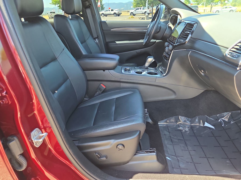 Thumbnail: 2021 Jeep Grand Cherokee - 11