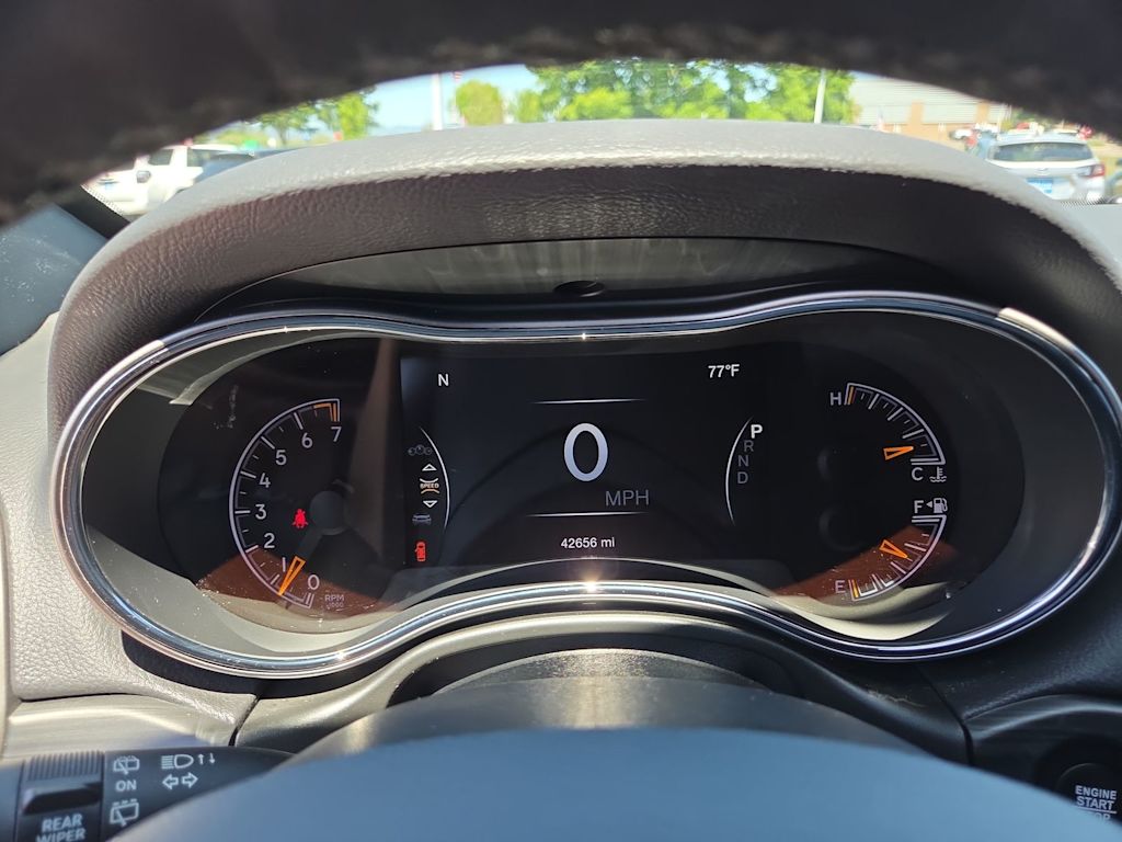 Thumbnail: 2021 Jeep Grand Cherokee - 15