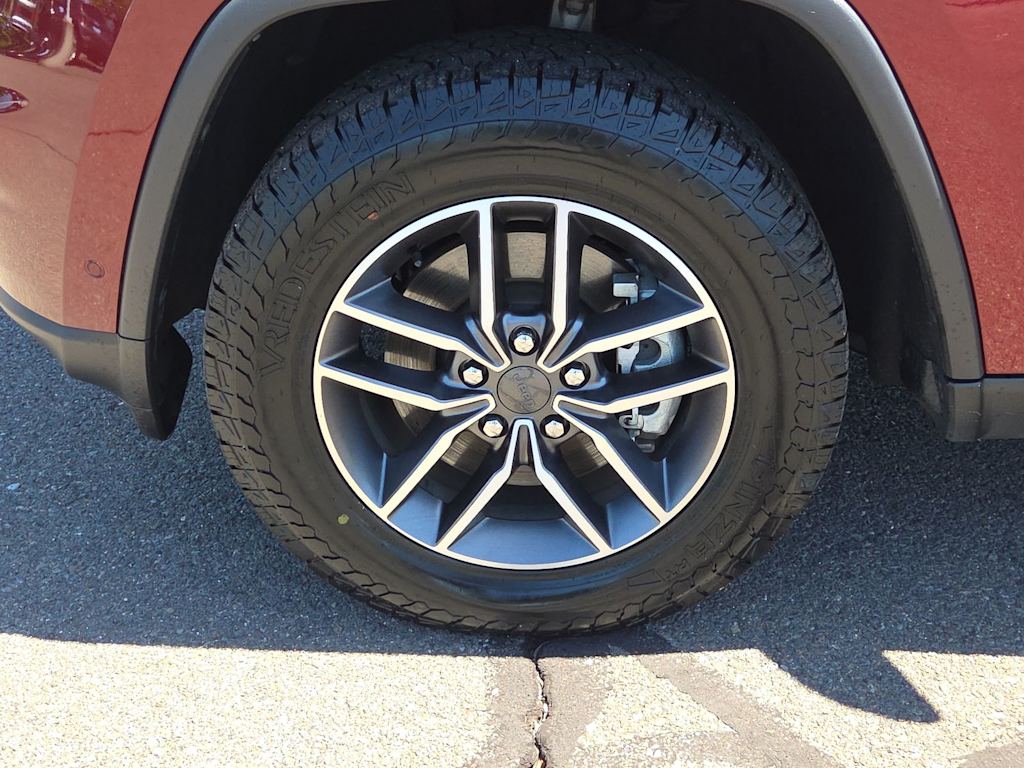 Thumbnail: 2021 Jeep Grand Cherokee - 8