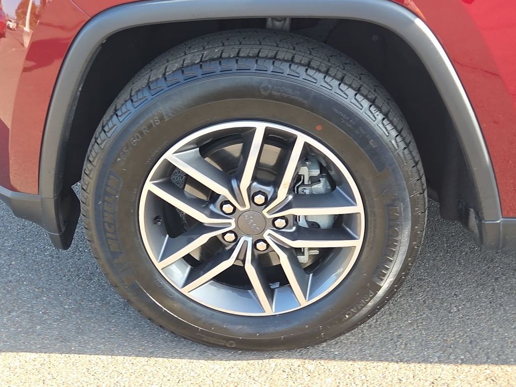 Thumbnail: 2020 Jeep Grand Cherokee - 7