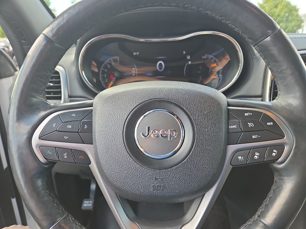 Thumbnail: 2018 Jeep Grand Cherokee - 30