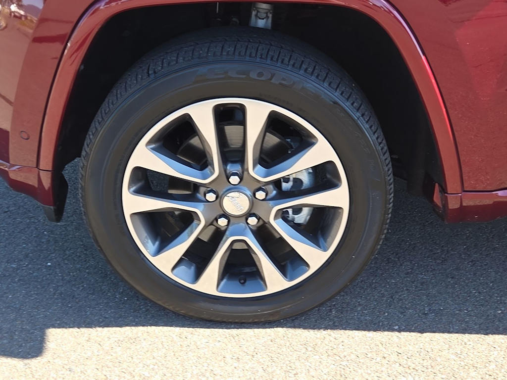 Thumbnail: 2018 Jeep Grand Cherokee - 8