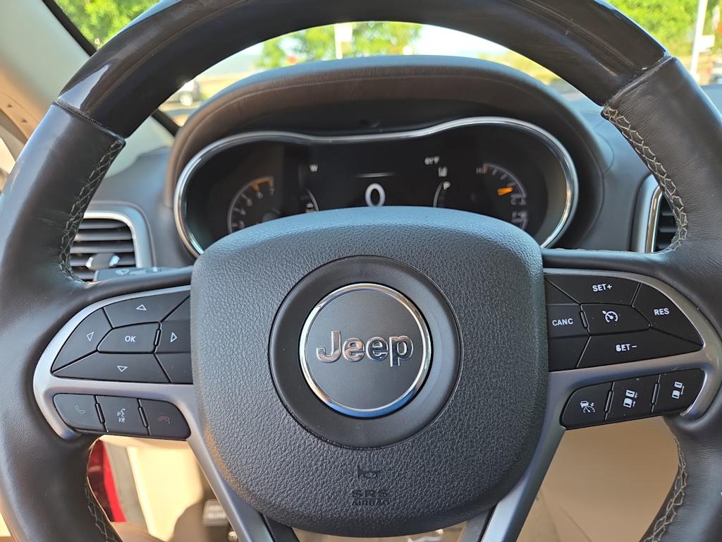 Thumbnail: 2018 Jeep Grand Cherokee - 29