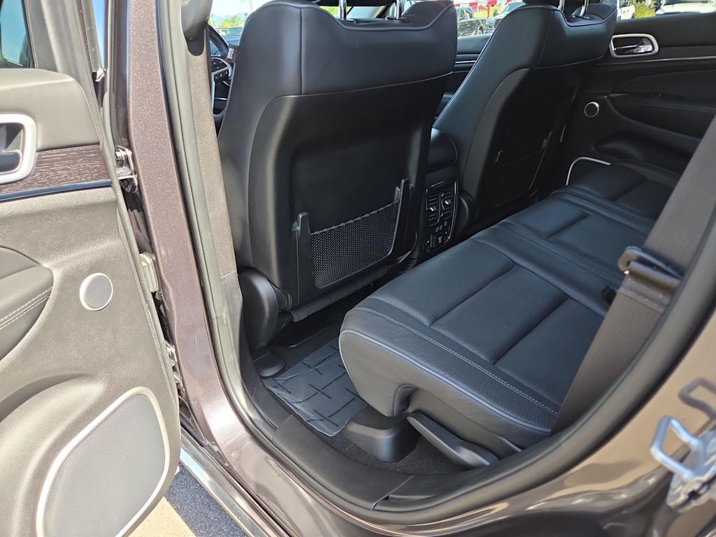 Thumbnail: 2020 Jeep Grand Cherokee - 12