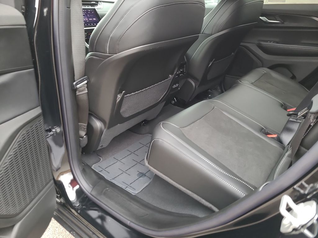 Thumbnail: 2025 Jeep Grand Cherokee - 13