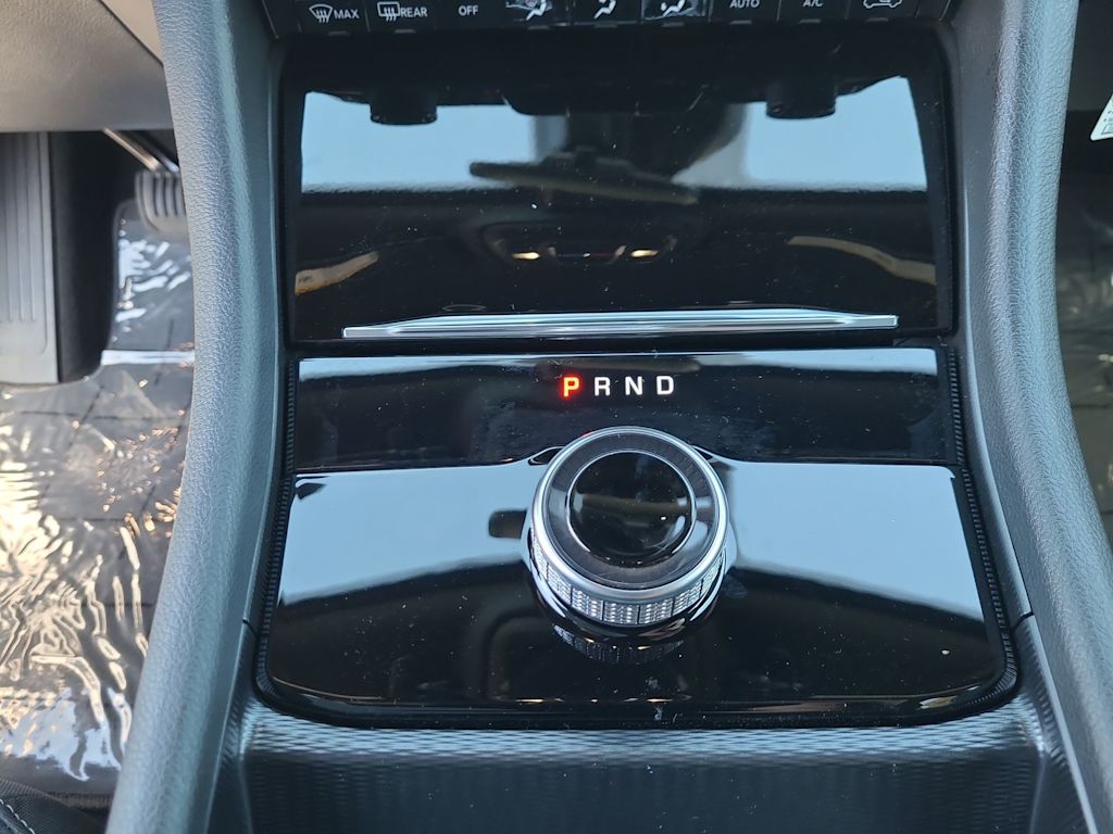 Thumbnail: 2026 Jeep Grand Cherokee - 29