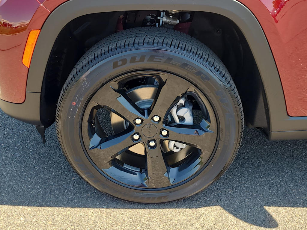 Thumbnail: 2025 Jeep Grand Cherokee - 7