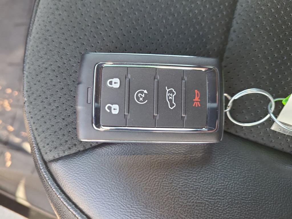 2024 Jeep Grand Cherokee Laredo 18