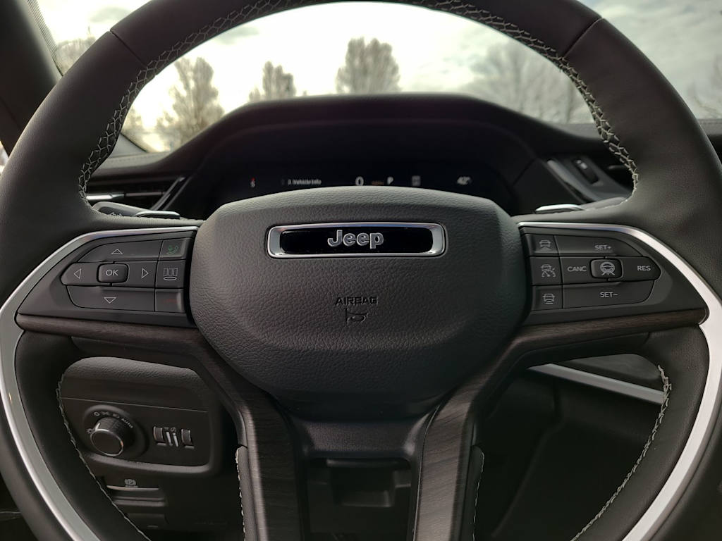 Thumbnail: 2026 Jeep Grand Cherokee - 28