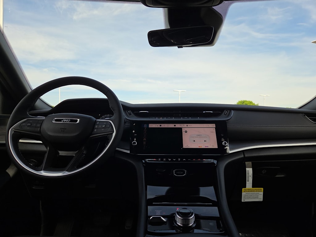 Thumbnail: 2026 Jeep Grand Cherokee - 2