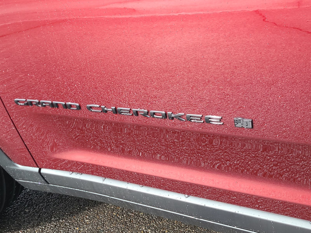 Thumbnail: 2025 Jeep Grand Cherokee - 7