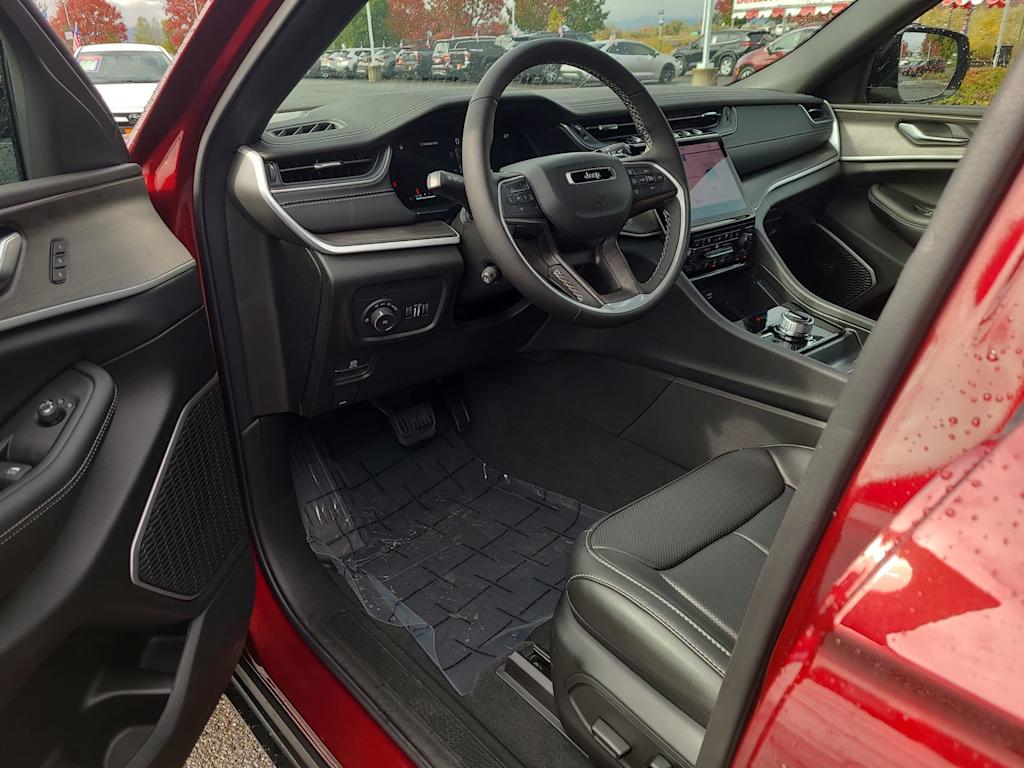 Thumbnail: 2025 Jeep Grand Cherokee - 2