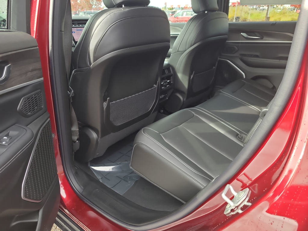 Thumbnail: 2025 Jeep Grand Cherokee - 13