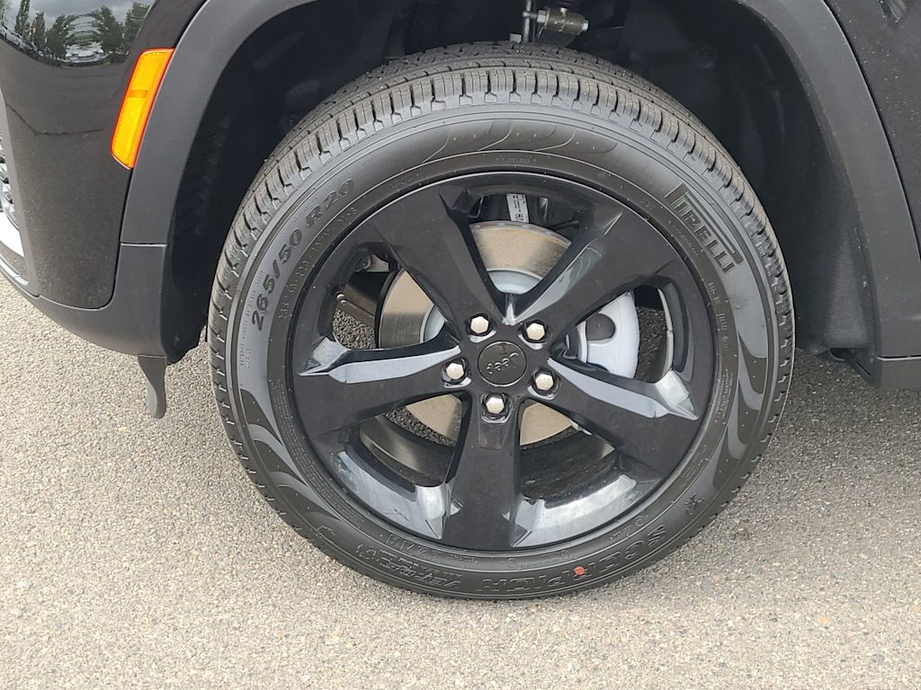 Thumbnail: 2026 Jeep Grand Cherokee - 8