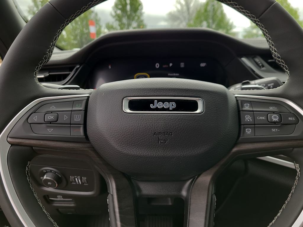 Thumbnail: 2026 Jeep Grand Cherokee - 28