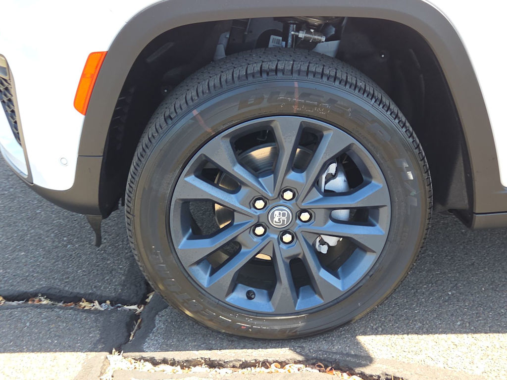 Thumbnail: 2026 Jeep Grand Cherokee - 7