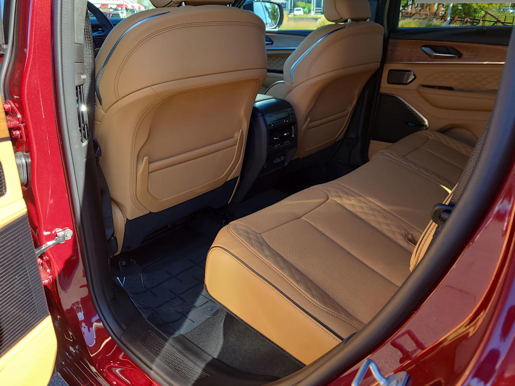 Thumbnail: 2025 Jeep Grand Cherokee - 11