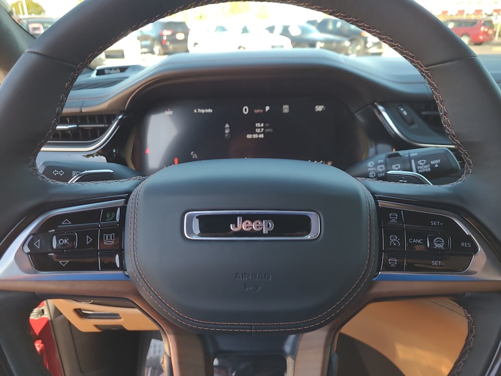 Thumbnail: 2025 Jeep Grand Cherokee - 27