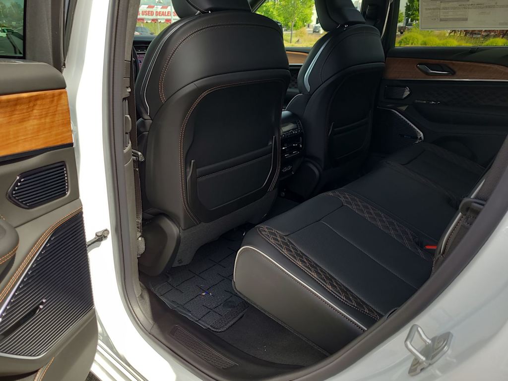 Thumbnail: 2025 Jeep Grand Cherokee - 13